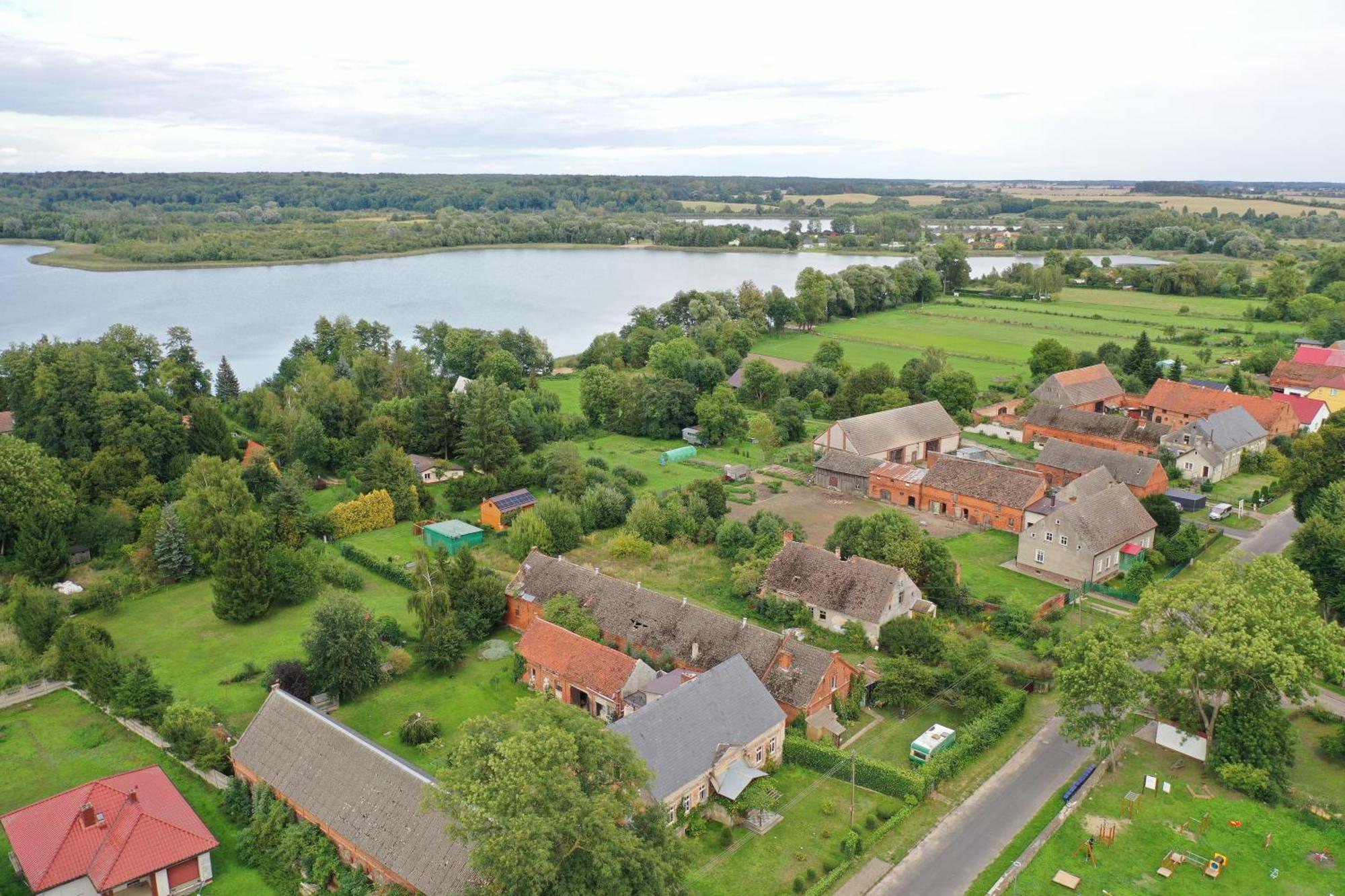 Domek Letniskowy Drewniany Nad Jeziorem Strzeszowskim Nowy Екстериор снимка