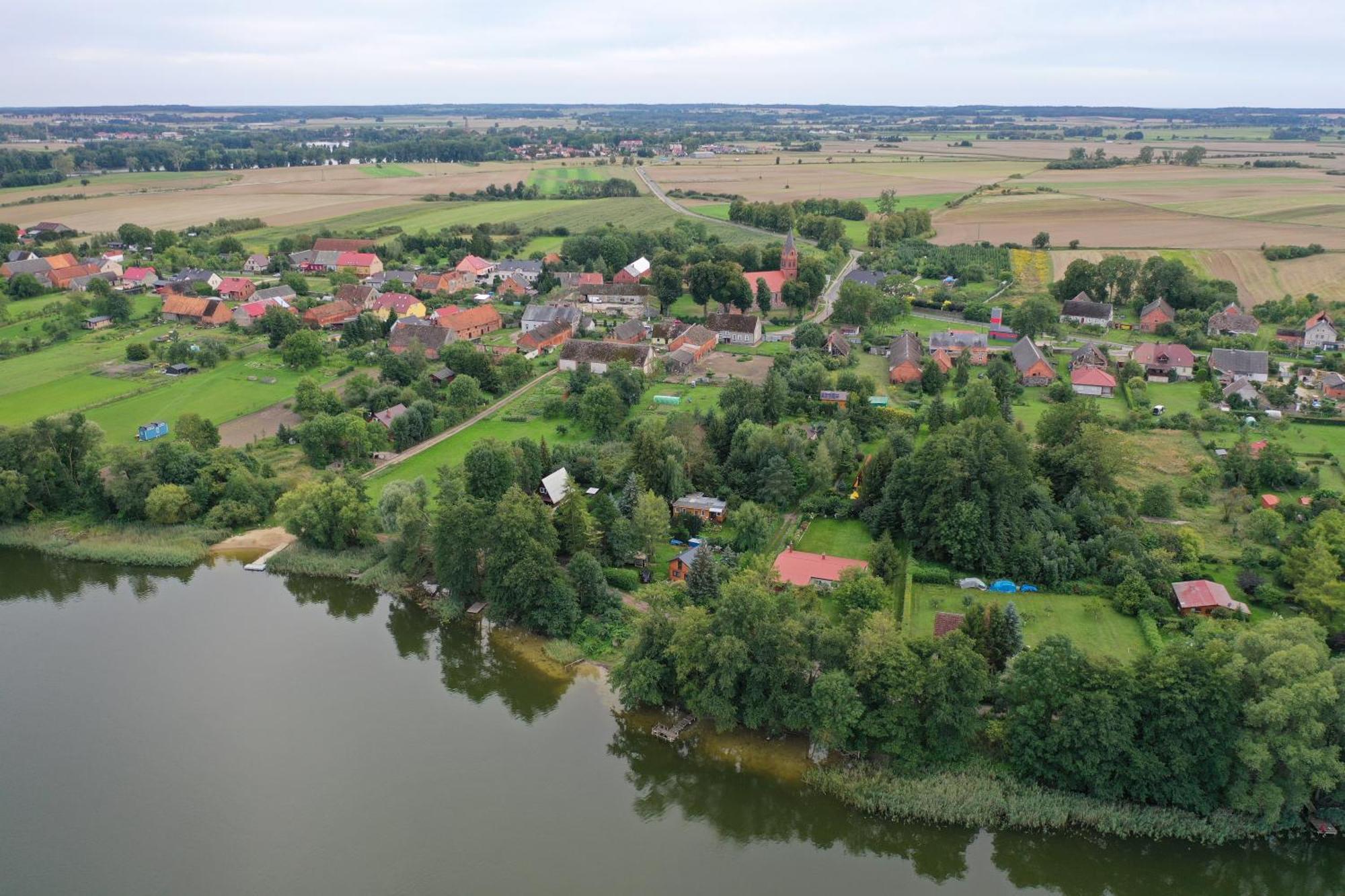 Domek Letniskowy Drewniany Nad Jeziorem Strzeszowskim Nowy Екстериор снимка